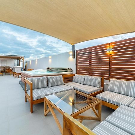 One Bay Residence Unit 15 - Penthouse With Private Roof Top, Jacuzzi And Sea View Grand Bay Buitenkant foto