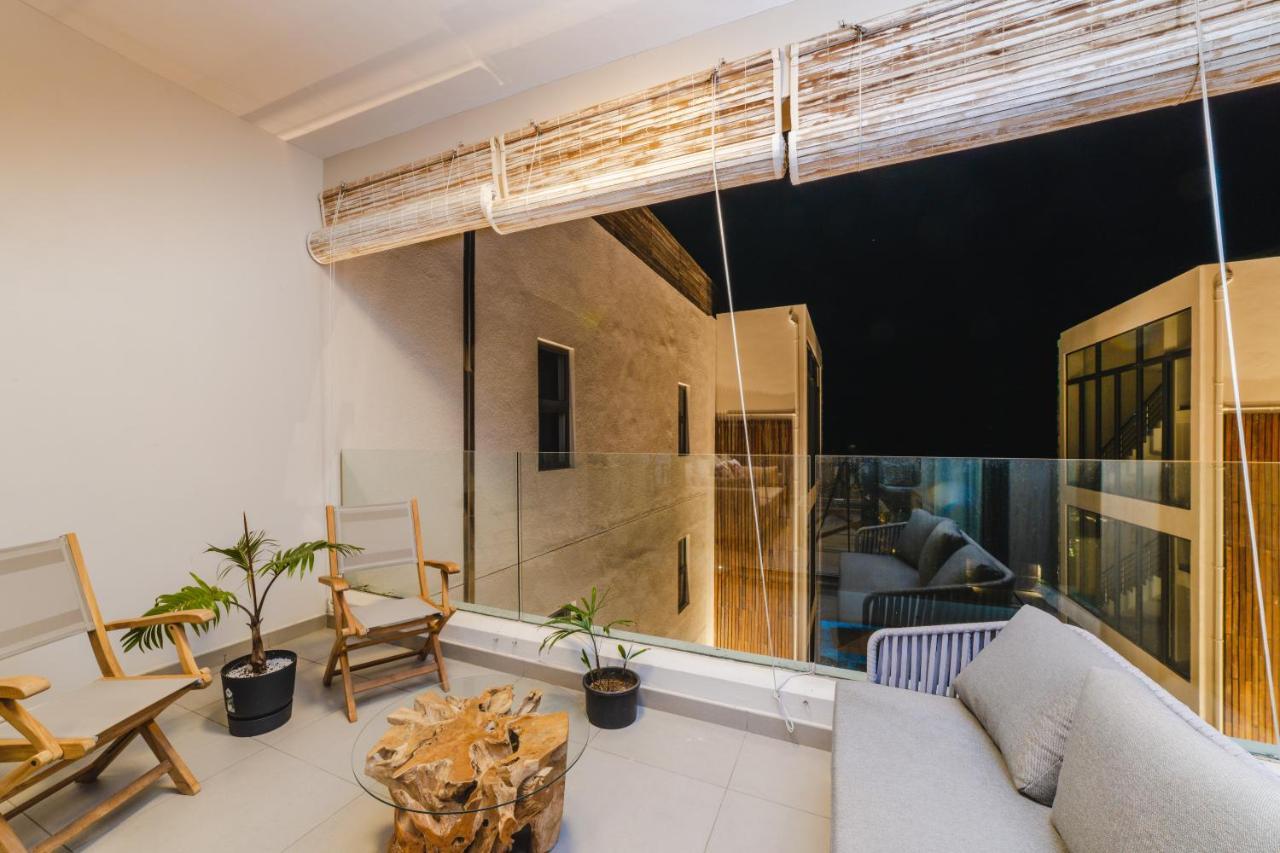 One Bay Residence Unit 15 - Penthouse With Private Roof Top, Jacuzzi And Sea View Grand Bay Buitenkant foto