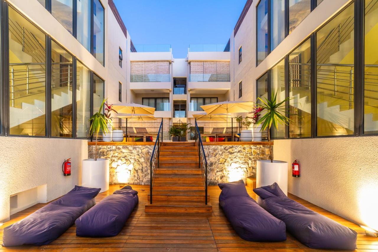 One Bay Residence Unit 15 - Penthouse With Private Roof Top, Jacuzzi And Sea View Grand Bay Buitenkant foto